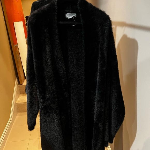 Coat - Picture 3 of 3
